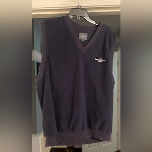 Mens Golf pullover vest.